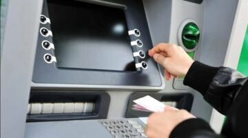 بعد قرار إجازة عيد الميلاد المجيد.. حدود السحب اليومي من ماكينات ATM